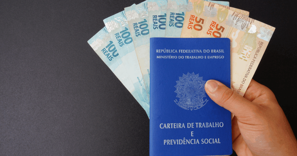 Aposentadoria por Idade: Precisa Contribuir para o INSS Todos os Anos?